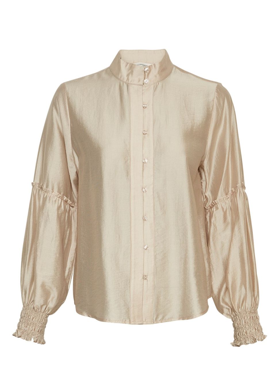 Mooie champagne kleurige satijnlook blouse van het merk MSCH Coepnhagen. De nieuwste editie van de bekende Romina-kwaliteit is deze chamagnekleurige blouseStyle de beige blouse van MSCH met een broek of jeans voor de ideale mix tussen vrouwelijk en stoer. Shop de nieuwe collectie dames blouses, beige MSCH blouses.