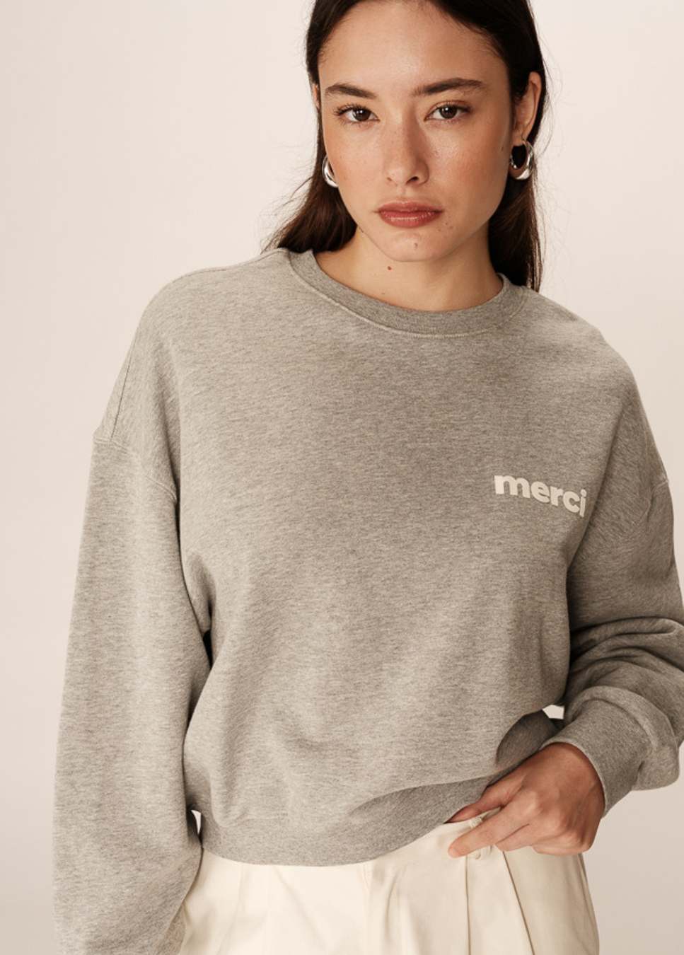 close up sweat shirt grace en mila positive, met logo, grijs