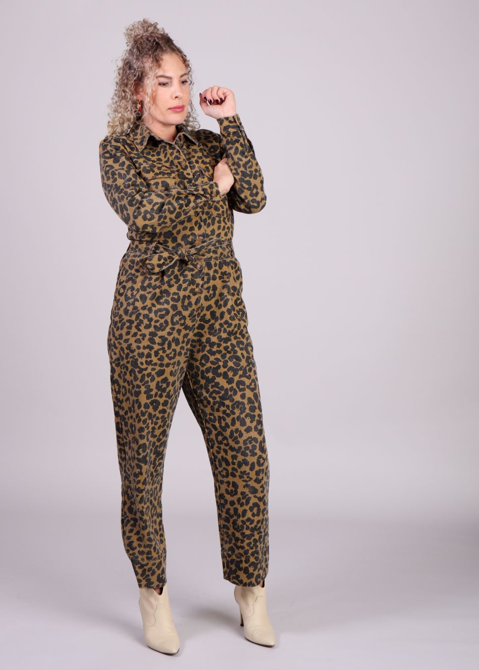 Luipaard jumpsuit FRNCH Adelice dames op voorkant model